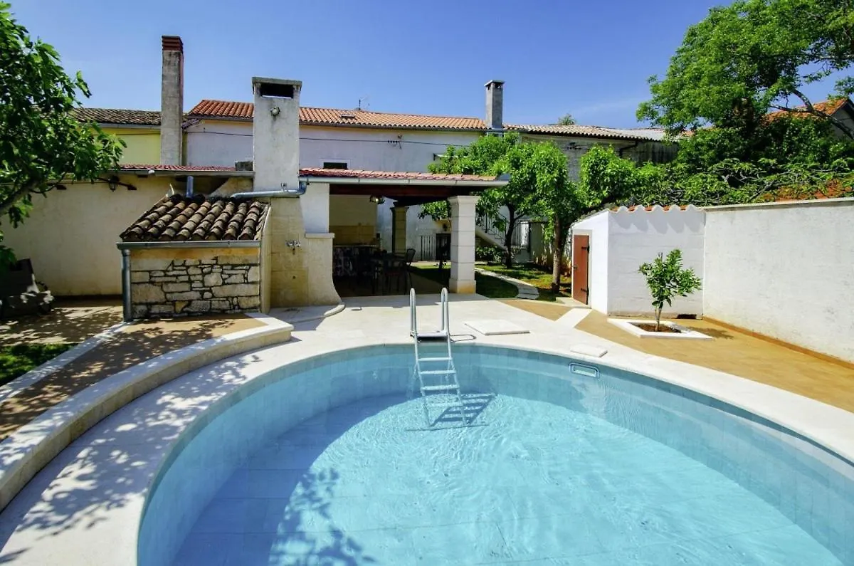 Villa Rosana In Muntic - Haus Fuer 4-5 Personen Pula
