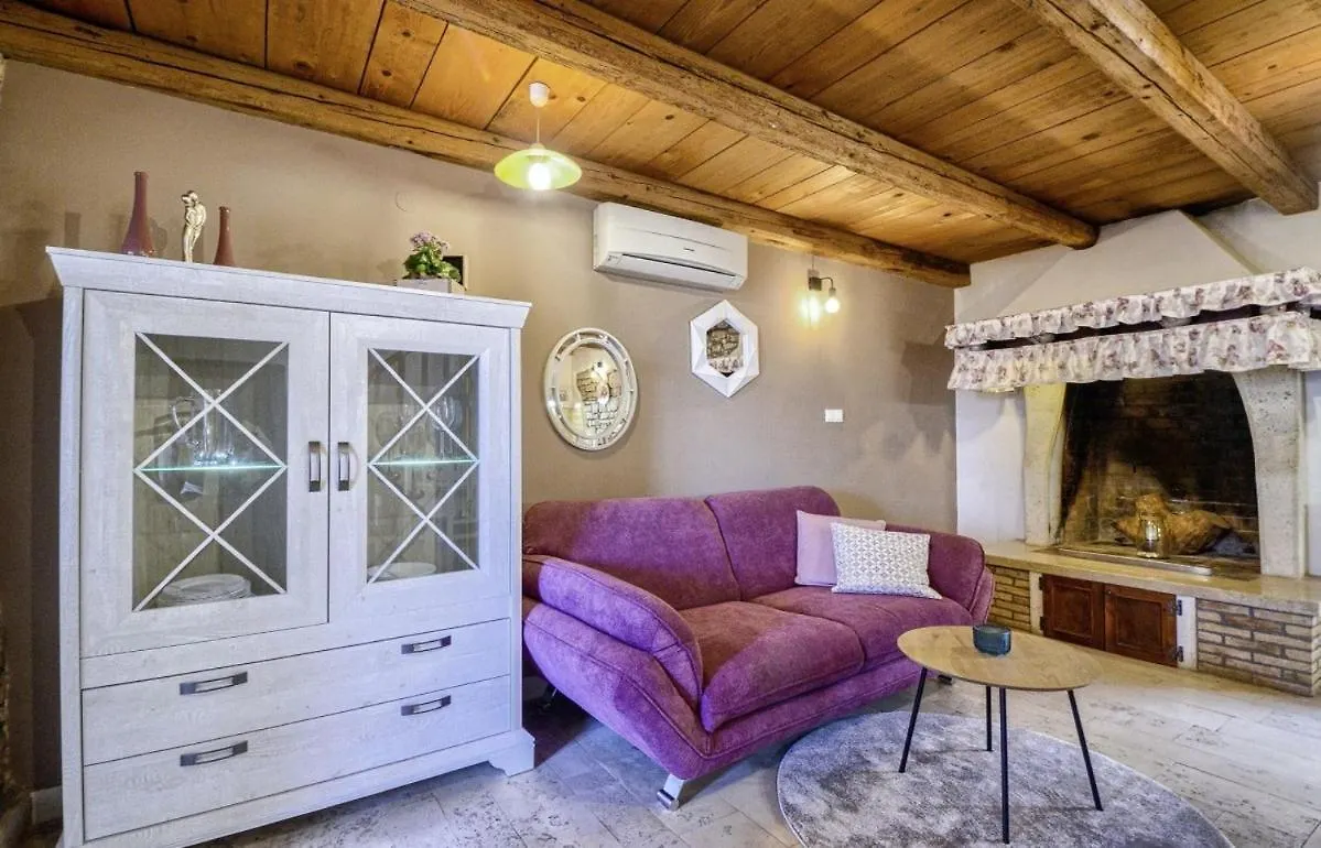 Villa Rosana In Muntic - Haus Fuer 4-5 Personen Pula Kroatië